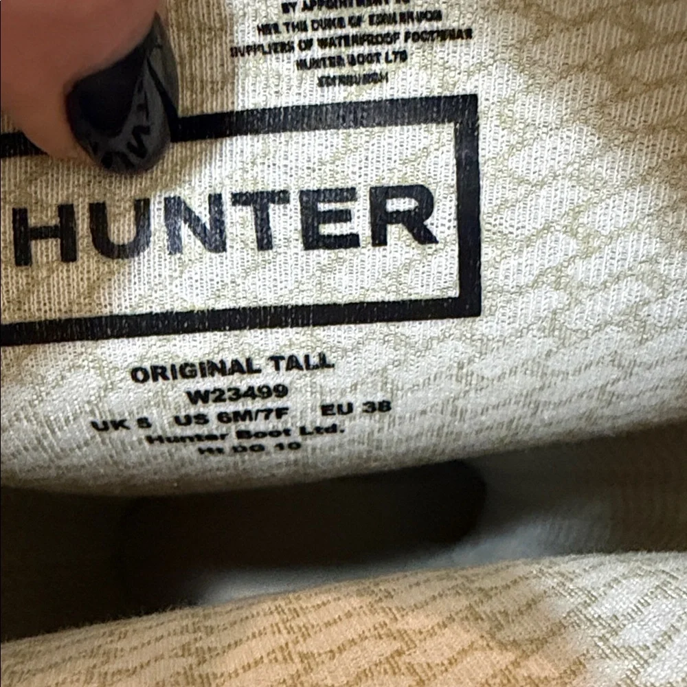 New Without Tags Hunter Original Tall Navy Waterproof Boots - Picture 9 of 9